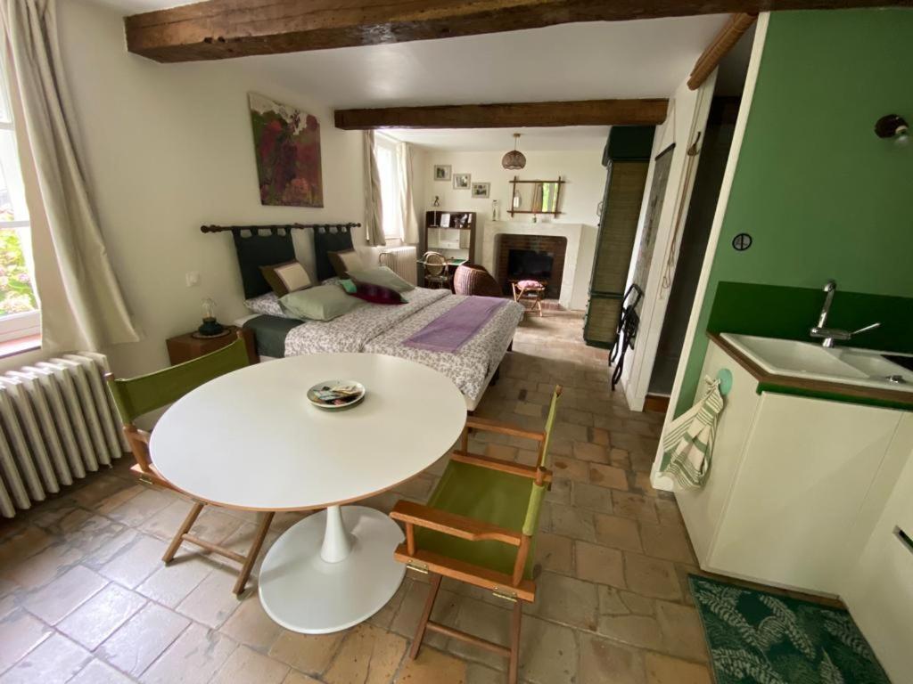 Amalouyse Studio De Charme Au Coeur Des Chateaux De Loire Montlouis-sur-Loire Ngoại thất bức ảnh